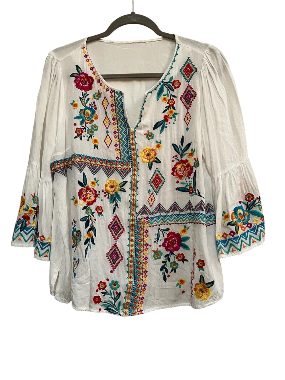 Savanna Jane embroidered BoHo blouse size medium